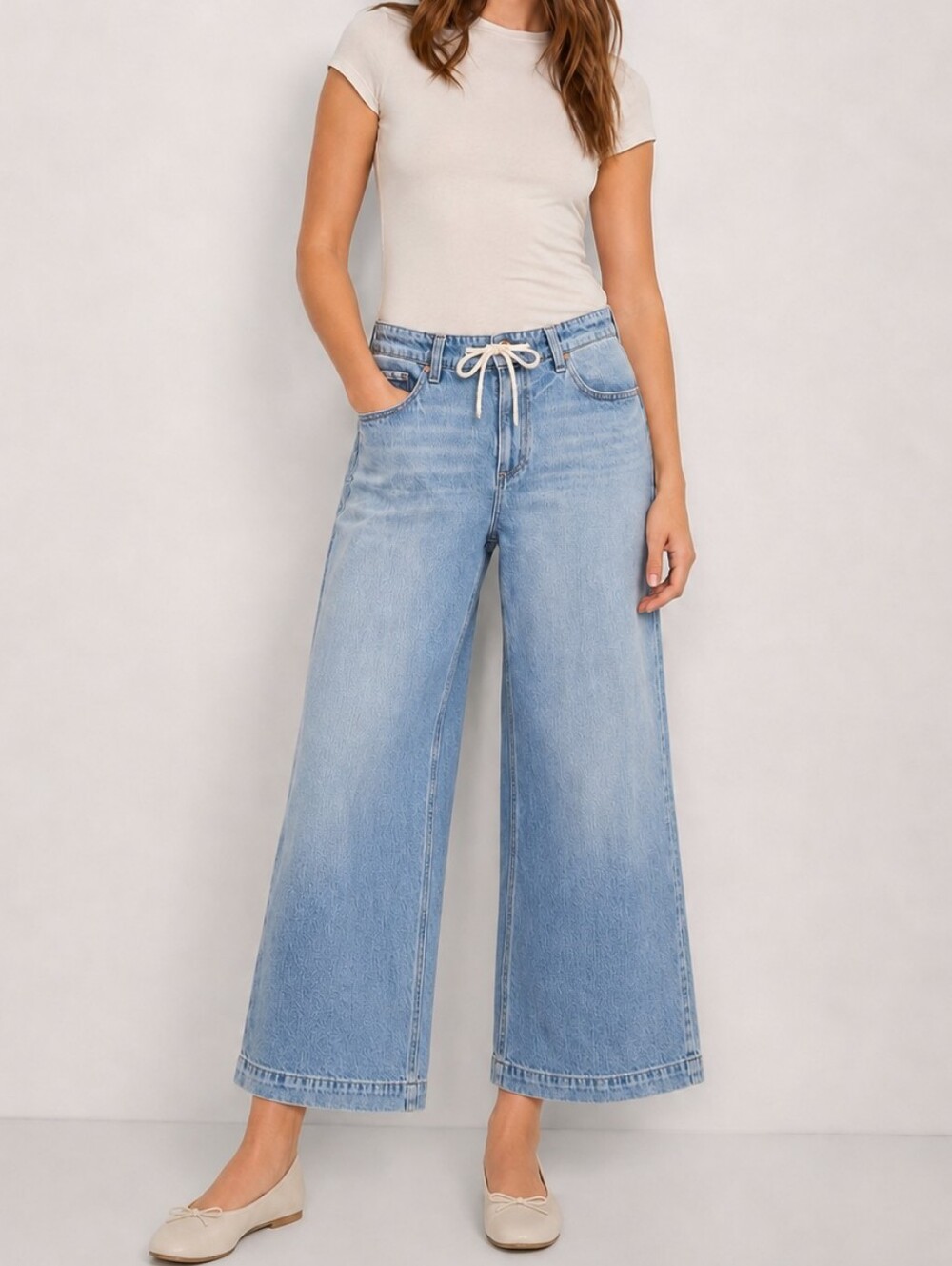 PAIGE Zoey Coastline Cropped / Ankle Length Wide Leg Drawstring Jeans Size 30